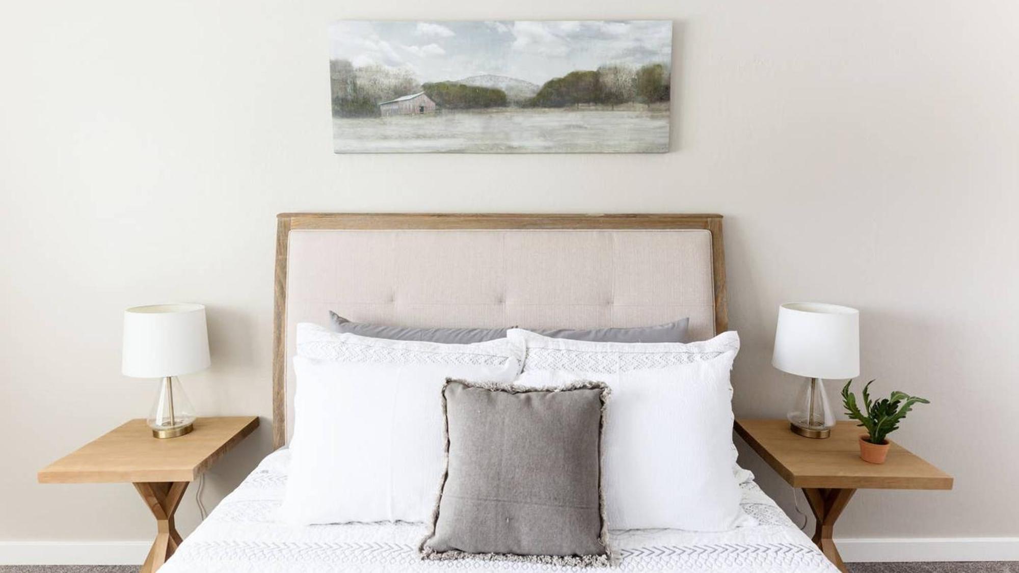 Updated In A Old Town Location Holiday home
